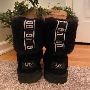 Women’s UGG boots 🥾